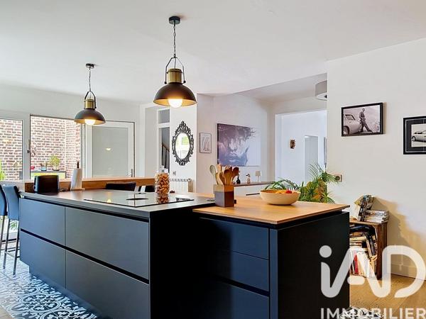 Maison à vendre 10 pièces 240 m² Sin-le-Noble