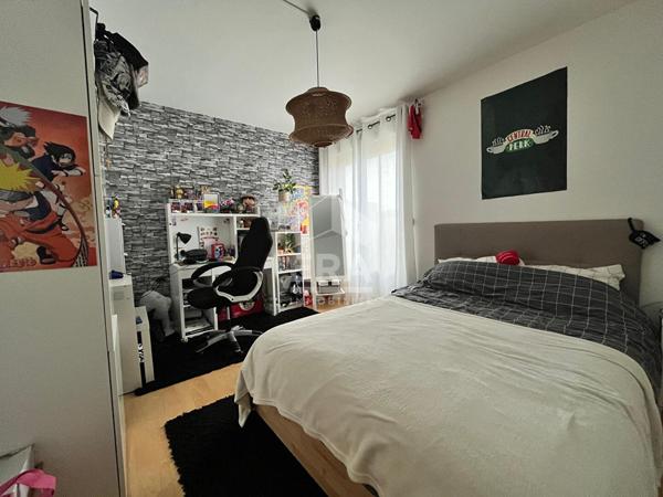 Appartement type 4, Balcon, Garage - TINQUEUX proche Reims