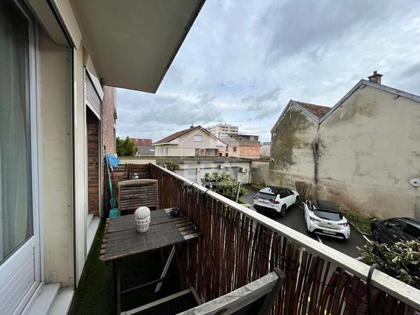 Appartement type 4, Balcon, Garage - TINQUEUX proche Reims