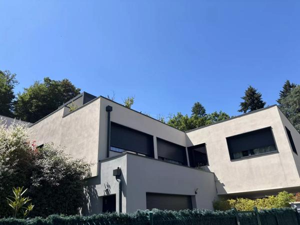 Charbonnières-les-bains Centre, maison 7pièces avec piscine