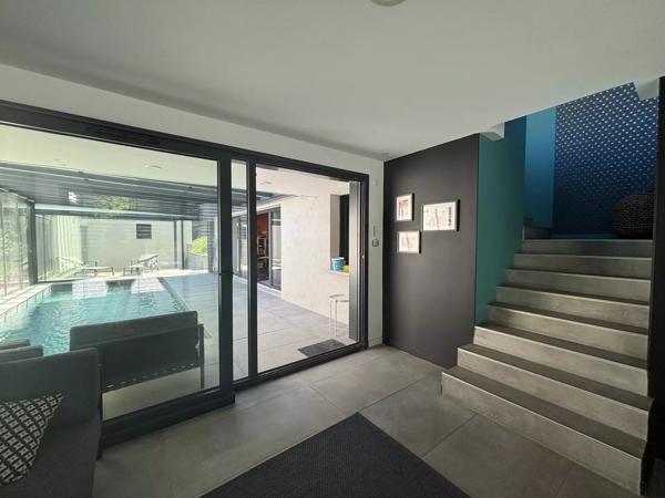Charbonnières-les-bains Centre, maison 7pièces avec piscine