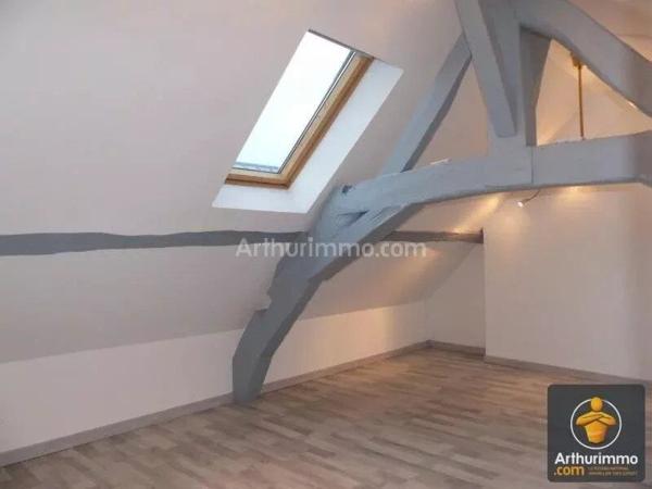 Vente                                                      Maison de ville
                        
                     7 pièces                      109 m2                     à Villeneuve-le-Roi
