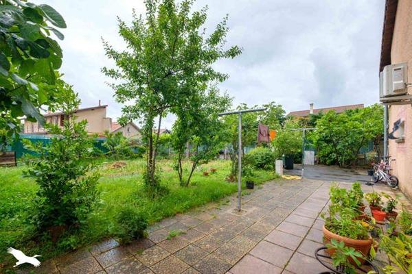 Maison à vendre |  Chassieu |  6 pièces | 162 m²