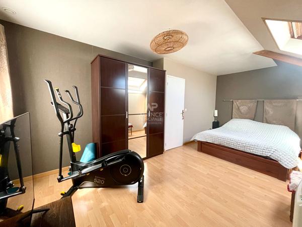 Maison Conflans Sainte Honorine 8 pièce(s) 160 m2 585 900 € **  - Référence  8206