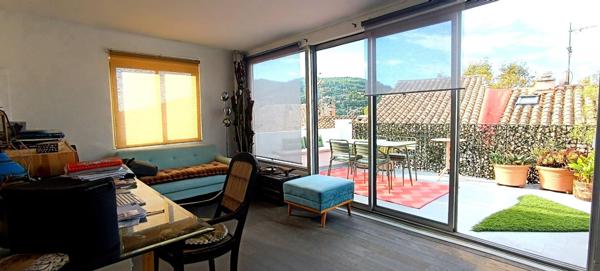 APPARTEMENT -LE BEAUSSET CENTRE