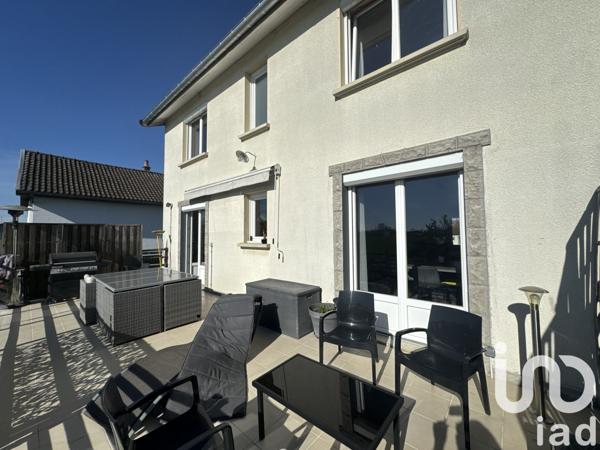 Maison traditionnelle 6 pièces de 130 m² à Saint-Dizier (52100)