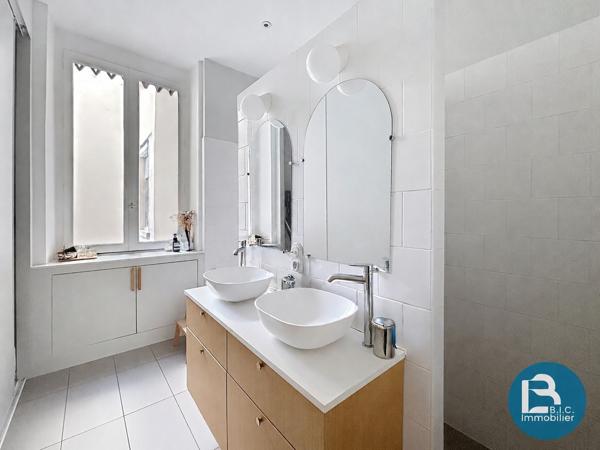 PREFECTURE-SUPERBE APPARTEMENT FAMILIAL