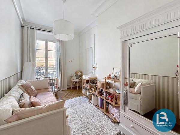 PREFECTURE-SUPERBE APPARTEMENT FAMILIAL