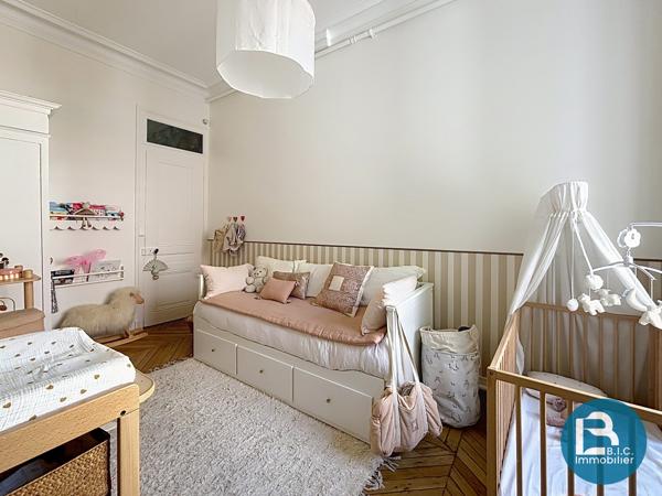 PREFECTURE-SUPERBE APPARTEMENT FAMILIAL