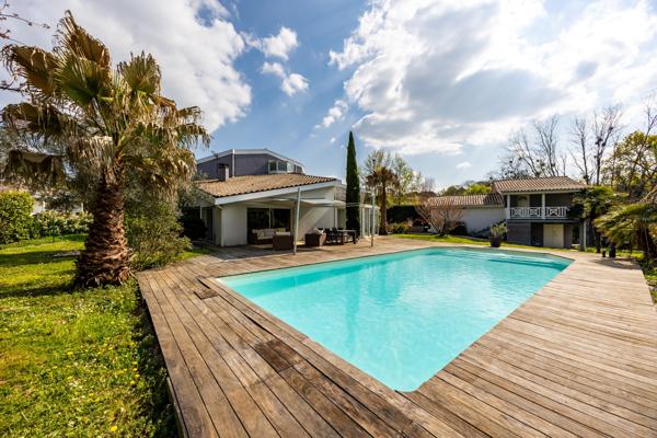 Maison 8 pièces - 230 m² Bien prestige