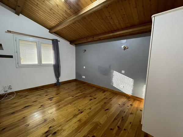 Claira (66530) Maison invididuelle 3 faces Claira