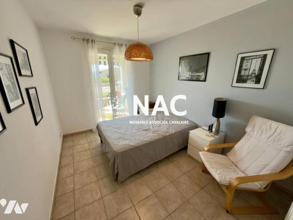 Grand T2 à vendre avec vue Mer situé en plein centre-ville de La Croix-Valmer