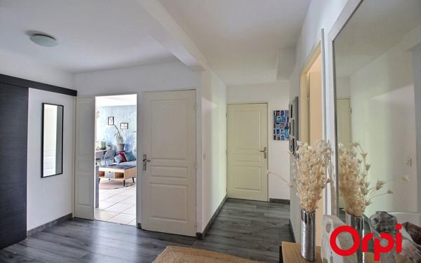 Appartement à vendre    4 pièces • 82,08 m2 Marseille 14