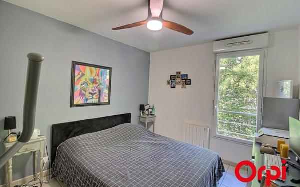 Appartement à vendre    4 pièces • 82,08 m2 Marseille 14