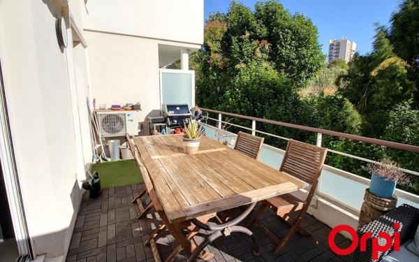 Appartement à vendre    4 pièces • 82,08 m2 Marseille 14