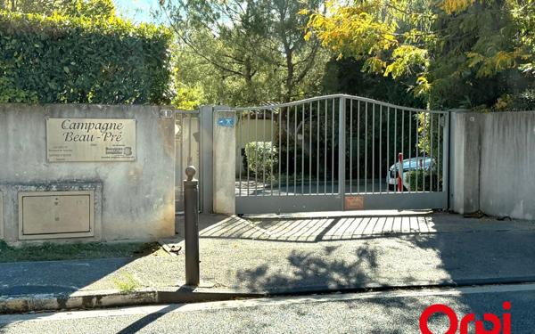 Appartement à vendre    4 pièces • 82,08 m2 Marseille 14