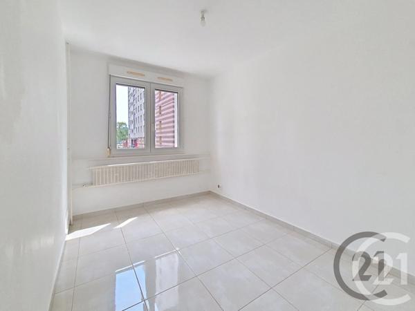Appartement F3 à vendre  3 pièces - 64 m 2   LAXOU  - 54