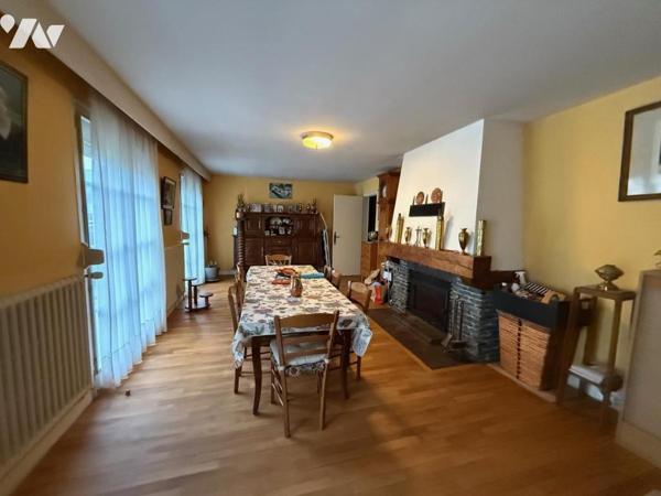 MAISON VILLEDIEU LES POELES