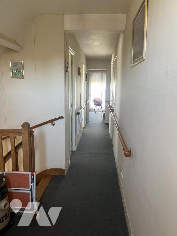 MAISON VILLEDIEU LES POELES