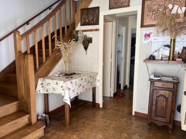 MAISON VILLEDIEU LES POELES