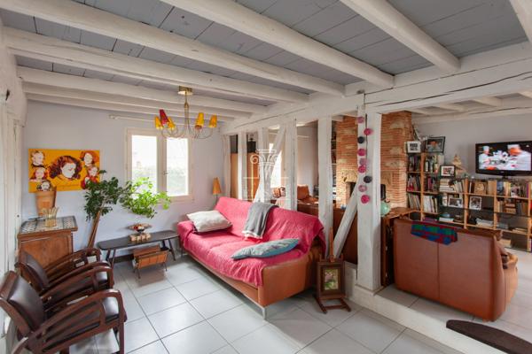 Eauze (32800) MAISON T5 130M² AVEC PISCINE DANS UN ENVIRONNEMENT CALME / PROCHE EAUZE