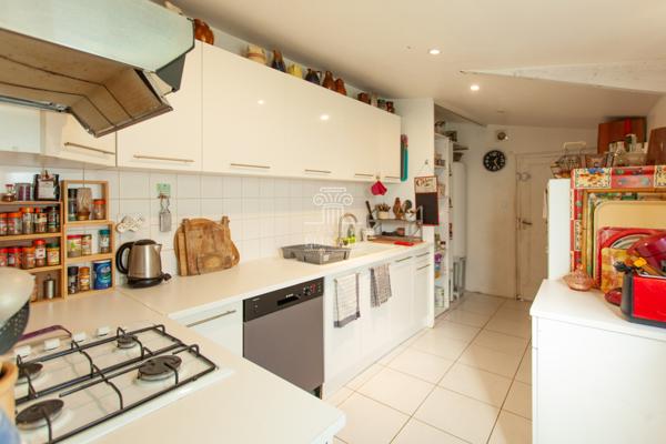 Eauze (32800) MAISON T5 130M² AVEC PISCINE DANS UN ENVIRONNEMENT CALME / PROCHE EAUZE