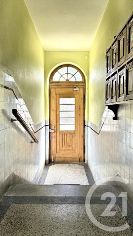 Appartement Local à vendre  2 pièces - 44 m 2   STRASBOURG  - 67