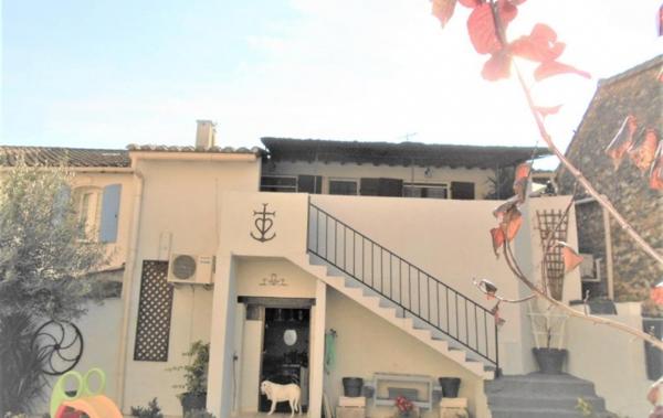 Vente Maison De village avec cour Saint-gilles   