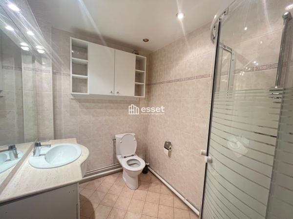 Location Appartement 5 pièces 139 m² - Paris 75116