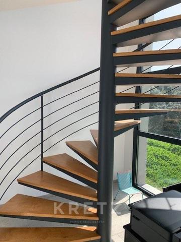 Villa contemporaine avec vue panoramique sur le golfe de Propriano