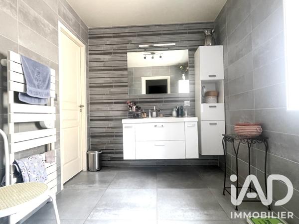Maison à vendre 8 pièces 240 m² Laferté-sur-Aube