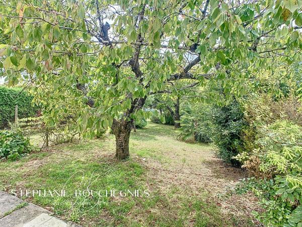 Maison T5 divisée en 2 appartements - 199m2 - Royan (17200)