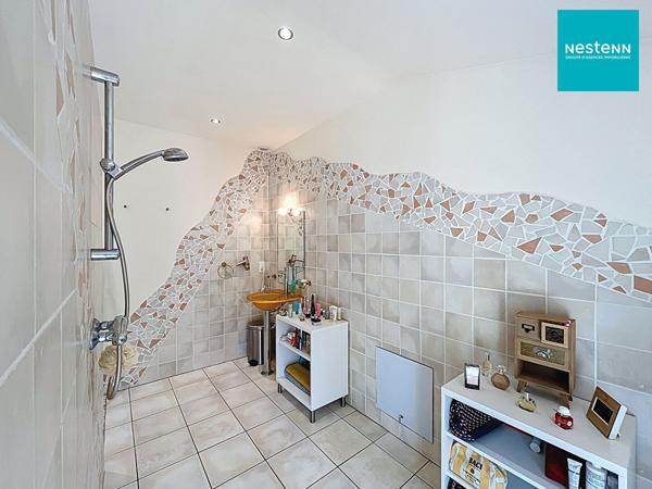 Montbrison (42600) : Maison de prestige 159 m² avec piscine chauffée et terrain arboré de 1919 m²