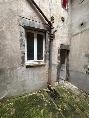 Immeuble à vendre Riom (63200)