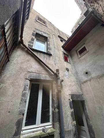 Immeuble à vendre Riom (63200)