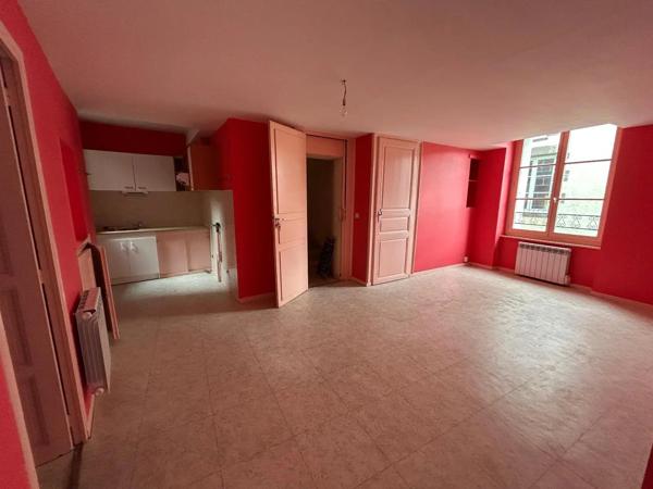 Immeuble à vendre Riom (63200)