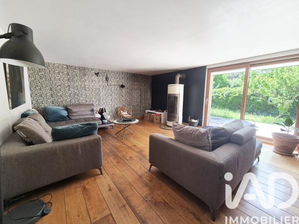 Maison à vendre 7 pièces 203 m² Aix-en-Provence