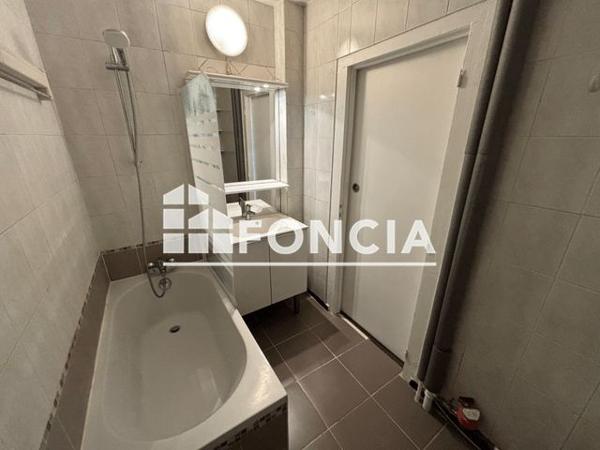 Location Studio 30.2 m² - 9/11 BD DU MARECHAL JOFFRE Bourg-la-reine 92340