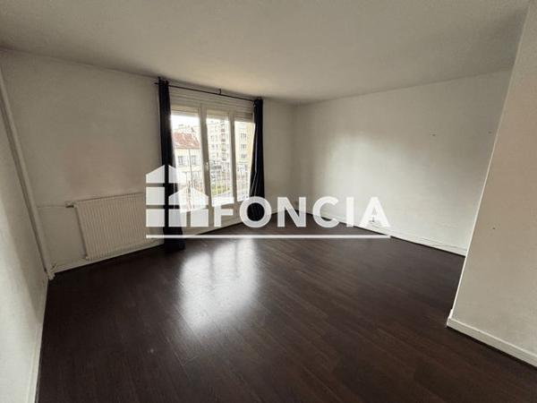 Location Studio 30.2 m² - 9/11 BD DU MARECHAL JOFFRE Bourg-la-reine 92340