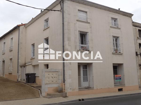 Location Studio meublé 19.04 m² - 14 ROUTE DE SAUMUR Migne Auxances 86440