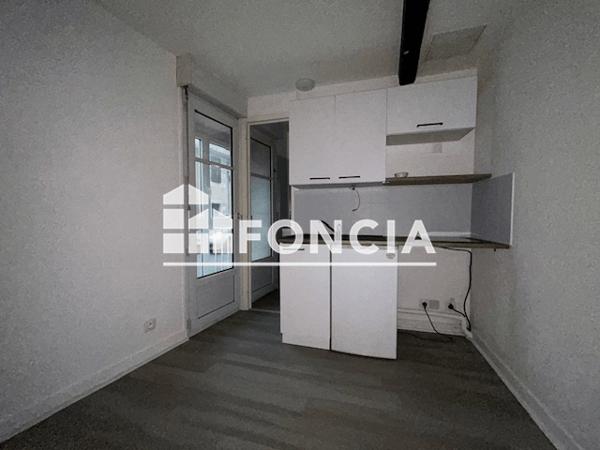 Location Studio meublé 19.04 m² - 14 ROUTE DE SAUMUR Migne Auxances 86440