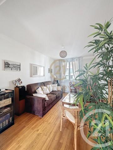 Appartement F3 à vendre  3 pièces - 68,41 m2 LYON - 69008