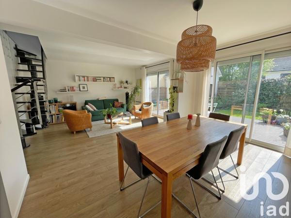 Maison à vendre 6 pièces 140 m² Bures-sur-Yvette