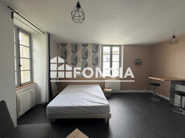 Location Studio meublé 27.62 m² - Angouleme 16000