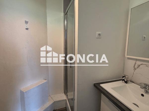 Location Studio meublé 27.62 m² - Angouleme 16000