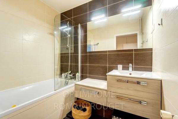 CHATOU - 3P de 66m² avec grand balcon