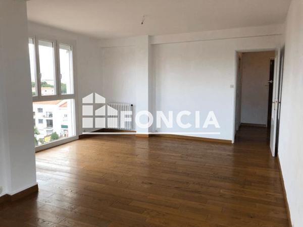 Location Appartement 4 pièces 88.7 m² - 1 RUE DE PALALDA - TOUR 2 Perpignan 66100