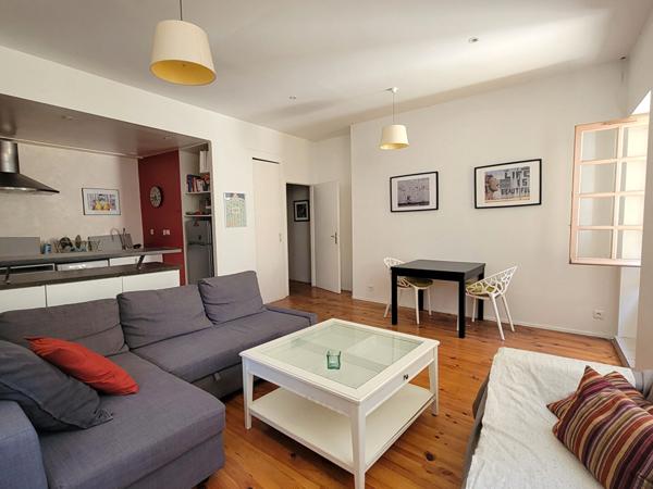 BORDEAUX Saint Michel - Joli T2 au calme sur l'arrière