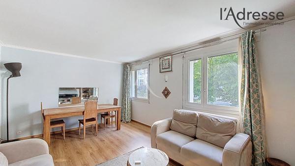 PUTEAUX/ Avenue du Général de Gaulle - Appartement 3 pièces de 67m² avec Cave et Parking