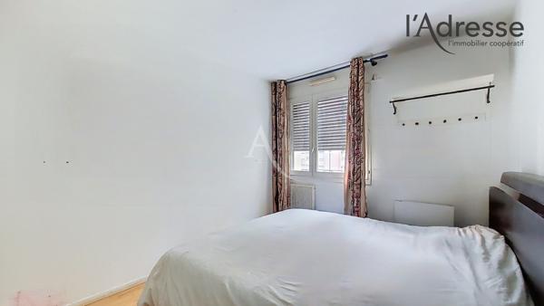 PUTEAUX/ Avenue du Général de Gaulle - Appartement 3 pièces de 67m² avec Cave et Parking